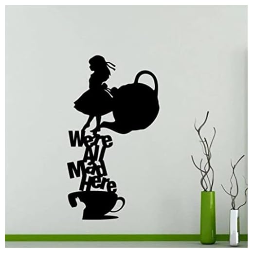 Väggdekal 'We're All Mad Here' citat Alice i Underlandet tecknad vinylklistermärke barnkammare barn flickrum heminredning konst väggmålning 57 x 32 cm