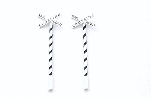 JL Innovative Design CROSSBUCKS -- Painted (Striped MAST) PKG(2)