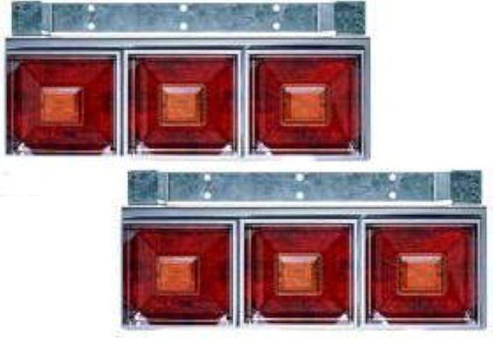 Amazon.co.jp: フラッシュテールランプ 大型3連 リレー付: 車＆バイク