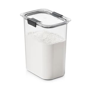 Rubbermaid Brilliance 16-Cup Airtight Food Storage Container with Lid Clear/Grey – optimal for pantry organization flour sugar and food storage