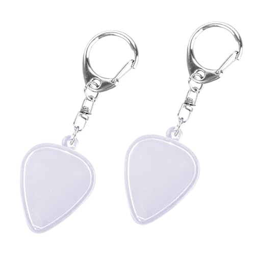 Fukaisu 2pcs Guitar Pick Holder Keychains, Plastic and Alloy Heart-Shaped Guitar Pick Display Case Keychain Musical Instrument Display Supplies for Musicians Guitarists & Music Enthusiast