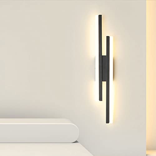 Applique murale LED HTCAT pour supprimer les ombres d'un escalier avec un éclairage créatif
