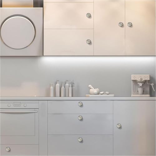 Boutons d'armoire animaux pour transformer la commode de votre bébé