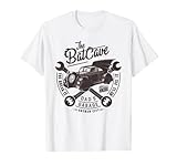 BATMAN Father’s Day Dad’s Garage Is The BATCAVE T-Shirt