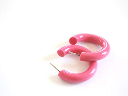 Pink acrylic hoop earrings | vintage lucite mauve pink tube hoops