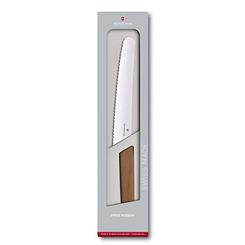 Victorinox Bread Knife Review [Which One Got Sharp Teeth?]