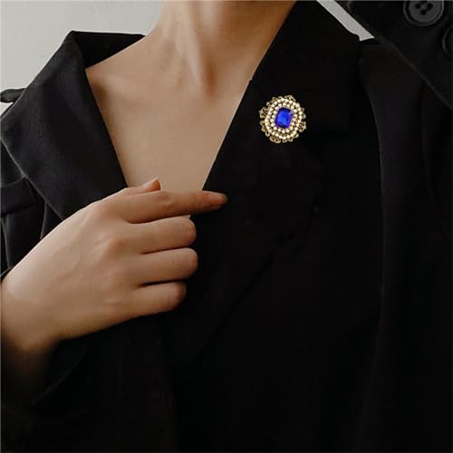 Image of WCRAZYE Antique Rhinestone Brooch Pin for Women Girls Gold Tone Vintage Baroque Rectangle Crystal Shell Pearl Boho Victorian Style Brooches Lapel Pins Elegant Wedding Christmas Festival Ornament Jewelry Gift