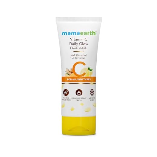 Mamaearth Vitamin C Face Wash with Vitamin C and Turmeric for Skin Illumination - 100ml