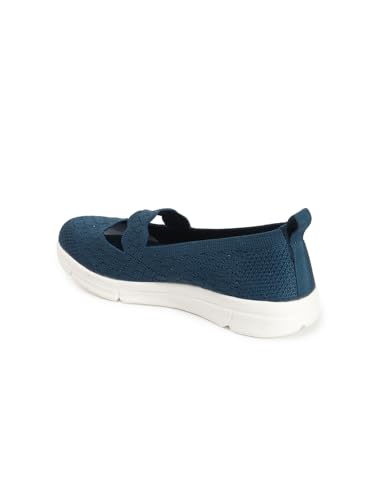 Image of Carlton London Women Mesh Flyknit Slip-On Lightweight Shoes