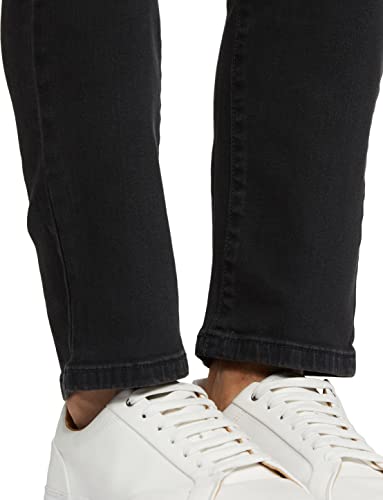 Image of Pepe Jeans Men's Mid Rise (Vapour) Slim Fit Jeans