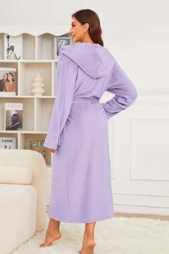 Image of Womens Long Hooded Fleece Robe, Soft Warm Spa Bathrobe for Cozy Lightweight Loungewear