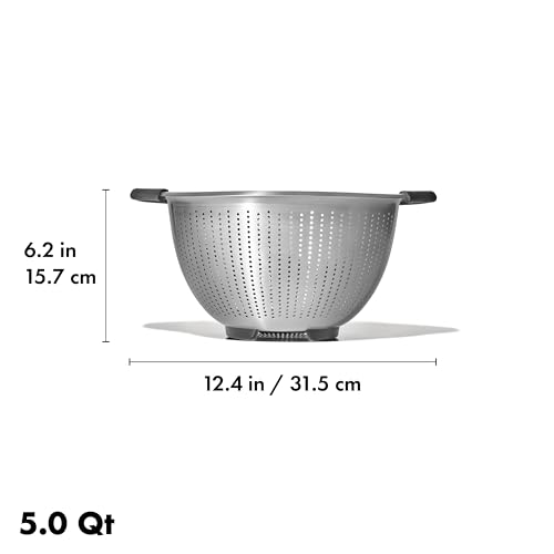 OXO Good Grips Stainless Steel 5 qt./ 4.7 L Colander - Image 6