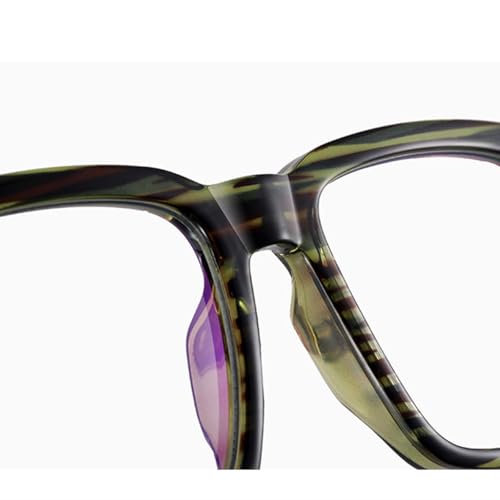 Lunettes de vue tendance avec montures à charnières et rivets