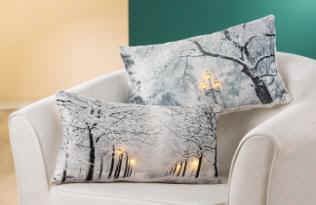 Preisvergleich Produktbild LED Kissen Winterlandschaft