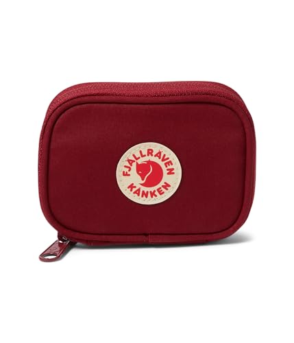 Fjällräven Kanken Card Wallet : finis les portefeuilles volumineux avec ce modèle de 11.5 cm