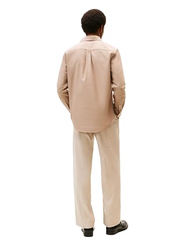 Image of Tommy Hilfiger Men's Long Sleeve Oxford Shirts in Regular Fit, Men's Button Down Shirts, Also Available in Big and Tall