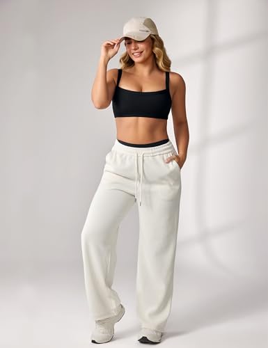 Image of UNISSU Hugcurve Adjustable Sports Bra Square Neck Wireless Padded Yoga Workout Tops