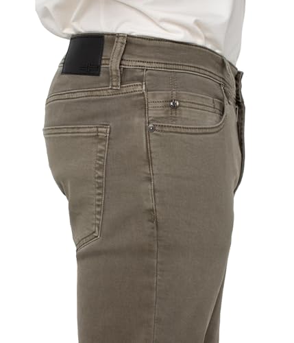 Liverpool Men's Kingston Modern Straight Jean3