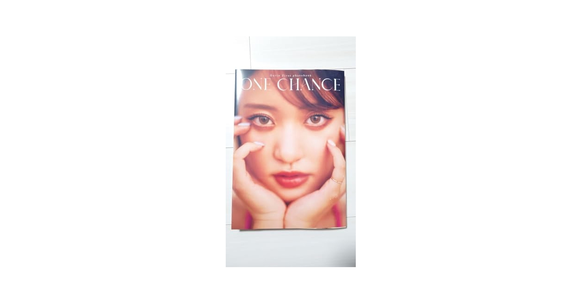 Amazon.co.jp: 王林 1st 写真集 アザーカットミニ写真集 当選品