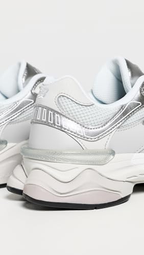 Image of New Balance Unisex 9060 Sneakers