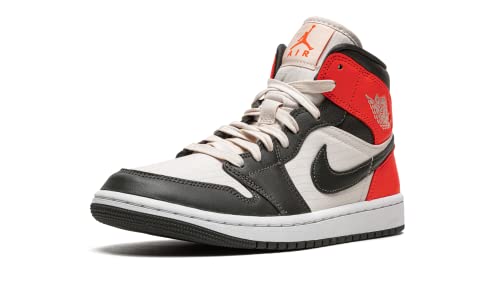 Image of Nike Women's Air Jordan 1 Mid SE Sneaker
