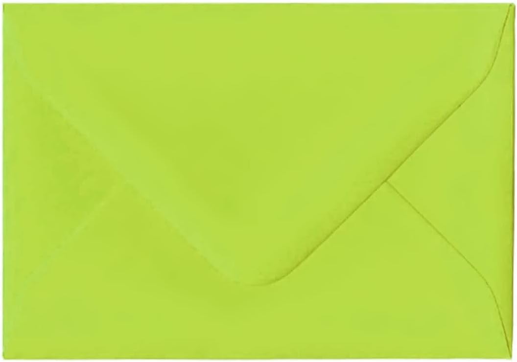 Old English Co. Funny Happy Clucking Birthday Card for Him or Her - Cute Chicken Pun Birthday Greeting Card for Sister, Brother, Wife, Husband, Mum, Dad, Best Friend | Blank Inside with Envelope - Image 2