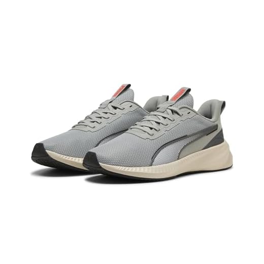 Puma Flyer LITE 3, Unisex Straßen-Laufschuh, Alpine Snow-Flat Light Gray-Puma Black-Glowing RED,