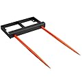 VEVOR 49" Hay Spear, Bale Spears 3000lbs Loading Capacity, Skid Steer Loader Tractor Bucket Attachment with 2pcs 17.5" Stabilizer Spears and 60" Chain, Quick Attach Spike Forks