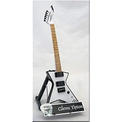 GLENN TIPTON Guitare miniature HAMER JUDAS PRIEST - Les Beatles, Paul McCartney, John Lennon, RIngo Starr, George Harrison