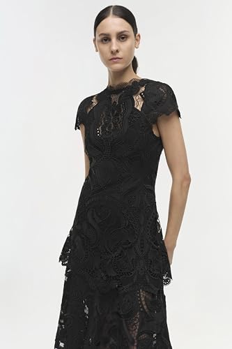 Signature Laura Lace Dress3