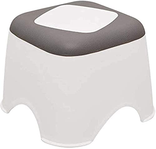 Tabouret pour changer ses chaussures dans l'entrée et salon moderne