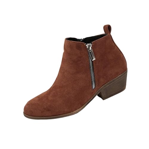 Bottines mi-hautes à bout rond idéales pour affronter le froid urbain