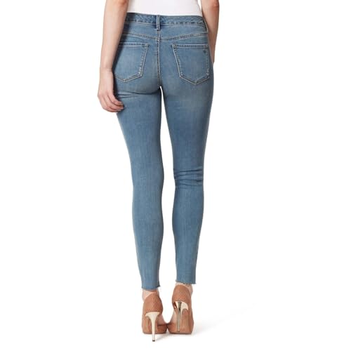 Jessica Simpson Women's Kiss Me Super Skinny Jeans2