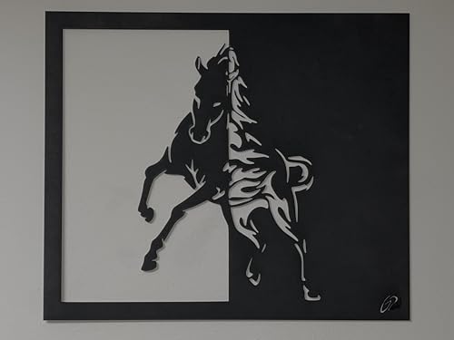 Tableau en bois cheval Boutdebois pour habiller un mur vide de salon ou couloir