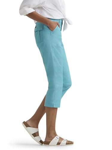 Image of Lee Women's Ultra Lux Comfort with Flex-to-go Utility Capri Pant