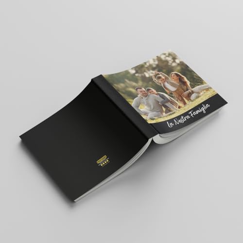 Fotolibro Personalizzato - 26, 36, 46 Pagine, Formato a scelta, Copertina Rigida o Flessibile, Stampa fotolibri con le foto dei tuoi momenti più speciali (Nero, Quadrato 26 pag 21X2cm)