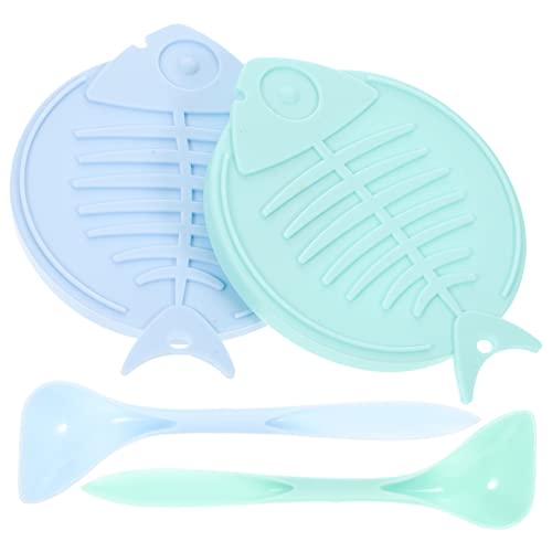 HOLIDYOYO 1 Set Silicone Can Covers Cat Food Spoon Reusable Durable Pet Food Lids Keeps Fresh Prevents Odors Easy to Clean Use for Dogs Cats