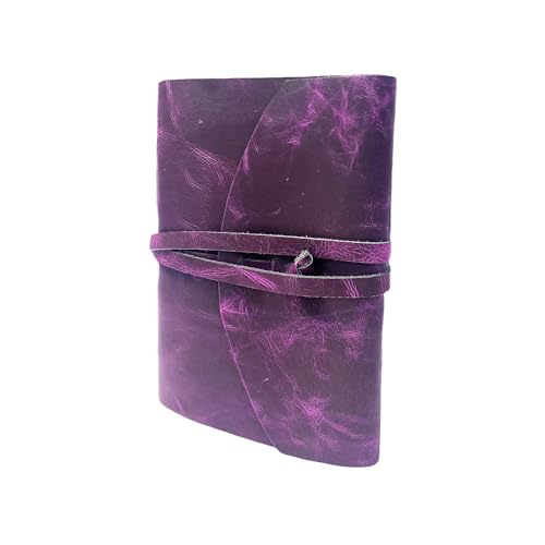 Carnet en cuir fait main violet 18x13 cm avec reliure artisanale élégante