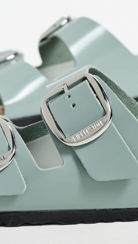 Image of Birkenstock Women's Arizona Big Buckle Sandals