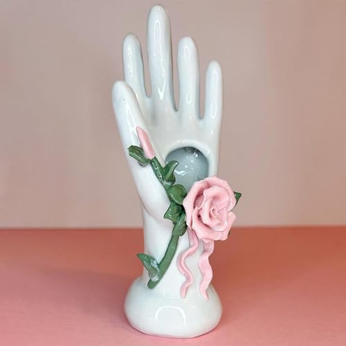Vase en forme de bras pour sublimer votre bureau à domicile