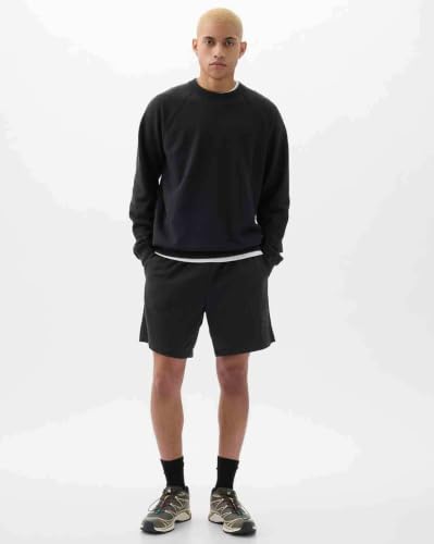 Image of Gap Men Embroidered Standard Fit Mid Rise Shorts