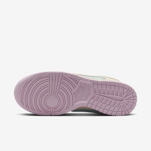 Image of Nike Women's Dunk Low Sneaker