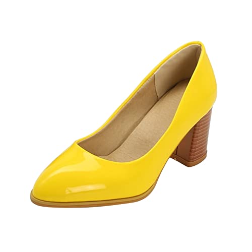 Tacones azules de cuero con punta fina y pisada estable 1