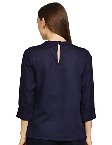 Image of AND Womens Round Neck Solid Top