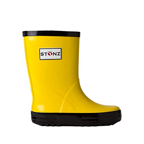 The Best Rain Boots for Toddlers to Keep Kids Warm and Dry!