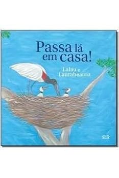 Paperback passa la em casa lalau Ed. 2019 [Portuguese_Brazilian] Book