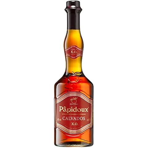 Papidoux XO Calvados - aus Äpfeln der Normandie (1 x 0,7l) - weit über sechs Jahre gereift mit eleganter Finesse und einem feinen Apfelaroma | 700 ml (1er Pack) Cover