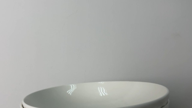 Artena Pasta Bowls 32oz, Ceramic Large Salad Bowls 8 inch, White Embossed Soup Bowl Set of 4 for Serving, Entertaining, Dinner Spaghetti, Wide Shallow, Microwave Dishwasher Oven Safe