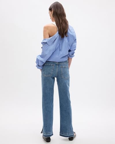 Image of Gap Women Vintage Mid Rise Mom Fit Mid Washed Jeans with Slit Ankle Detail
