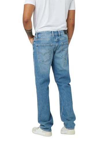 GUESS Men's Angels Straight Leg Jean2